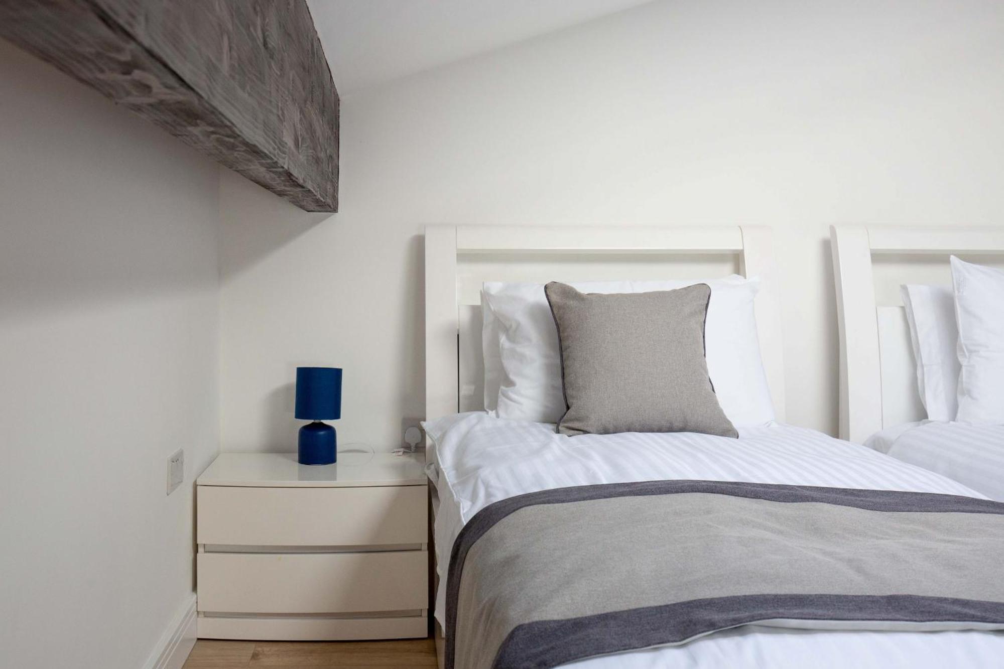 Ascot Cottage سيرنسيستر المظهر الخارجي الصورة